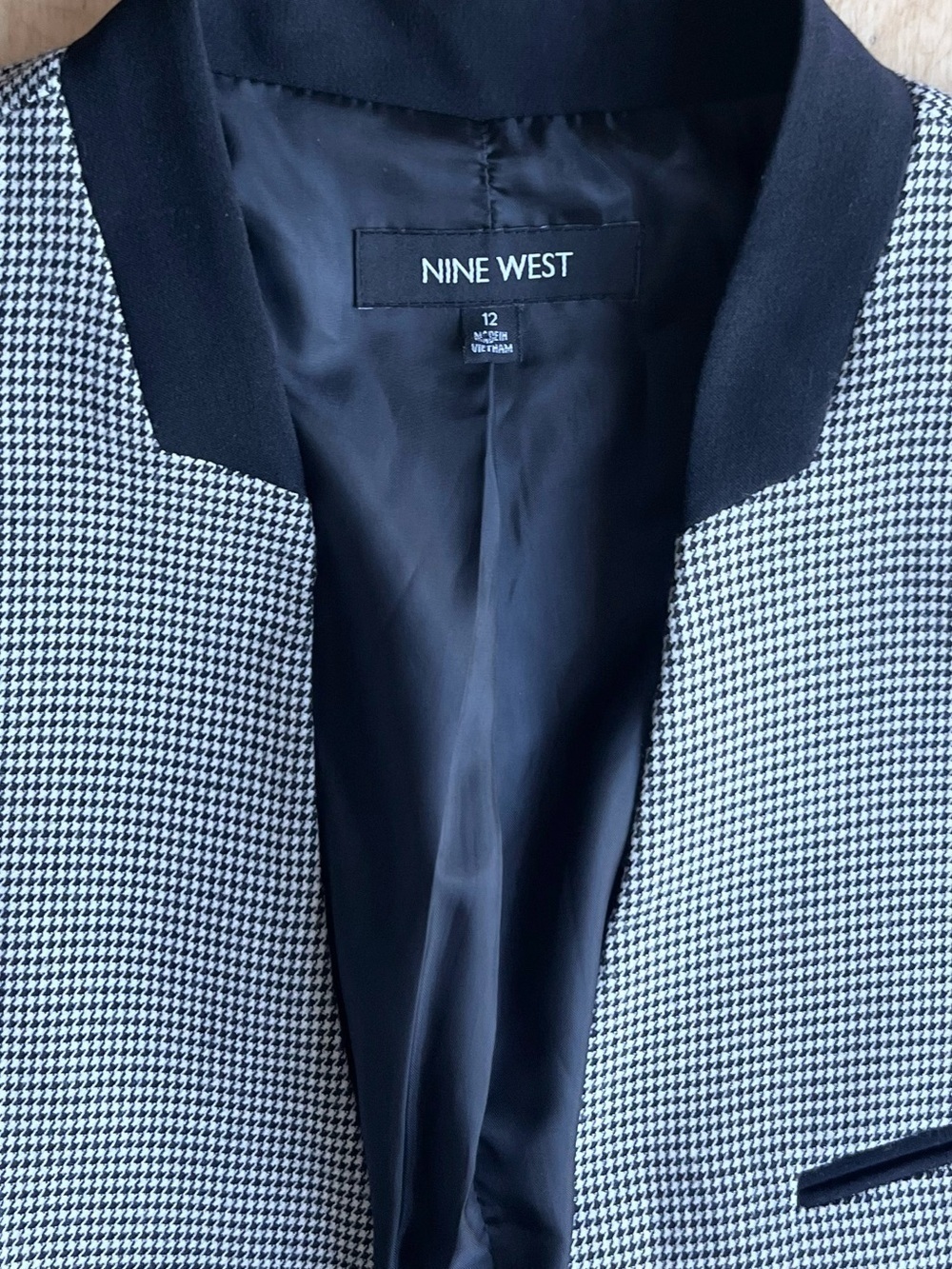 Nine West Modern Houndstooth Contrast Open Front Blazer Size 12 - Picture 3 of 8